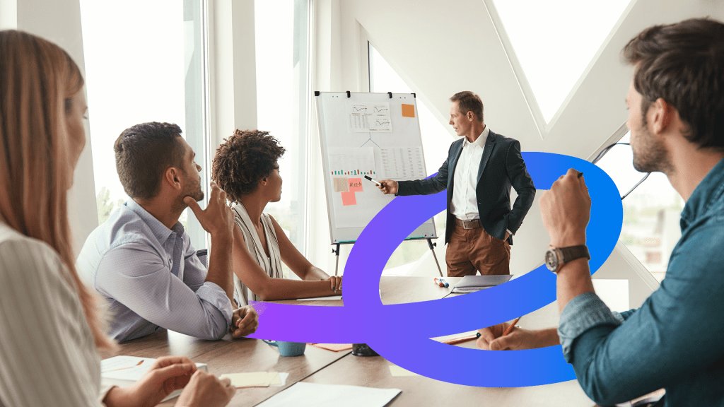 Indicadores clave para la optimización de flotas vehiculares - Diferencia entre datos, información y KPIs para la toma de decisiones